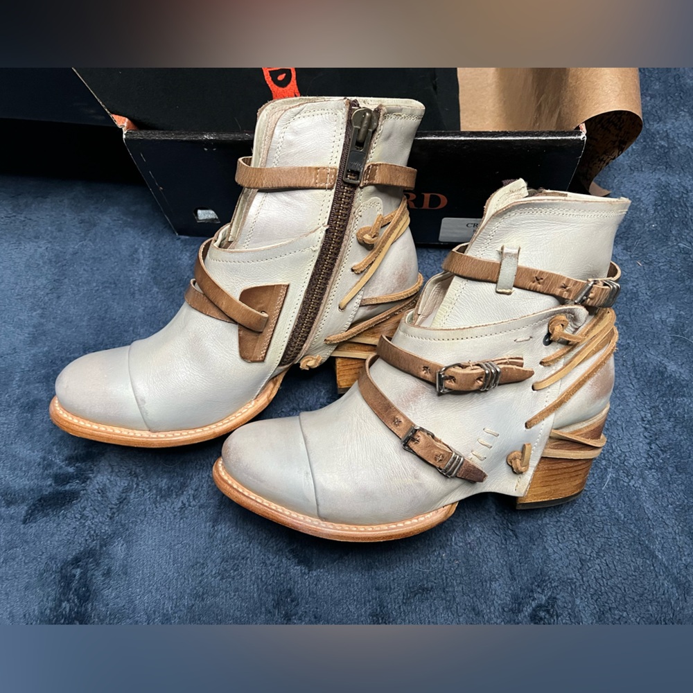 Freebird Women's Crue ankle boots